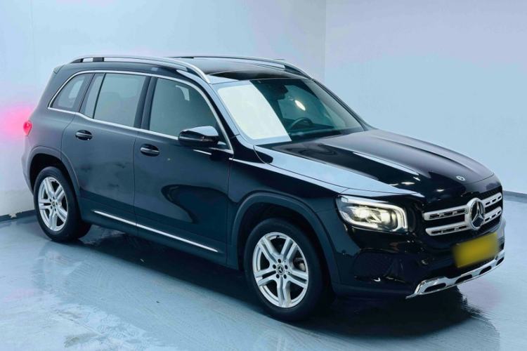Used Mercedes-Benz GLB 2023 GLB 200 Fashion Model Exterior 2