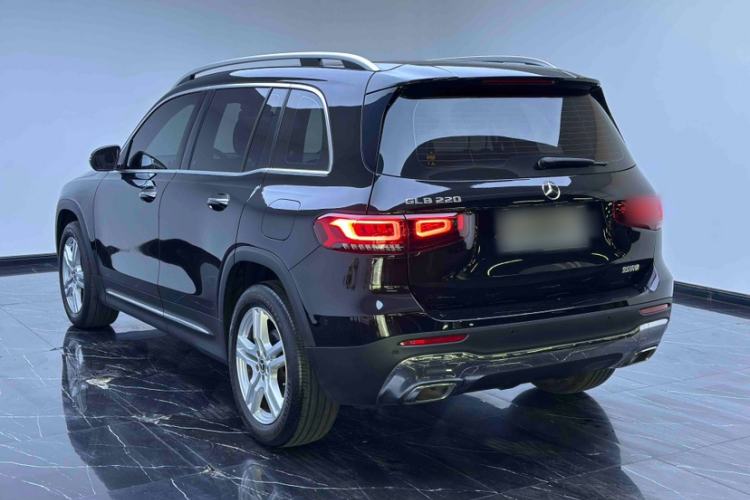 Used Mercedes-Benz GLB 2023 GLB 220 Sport Edition Exterior 2