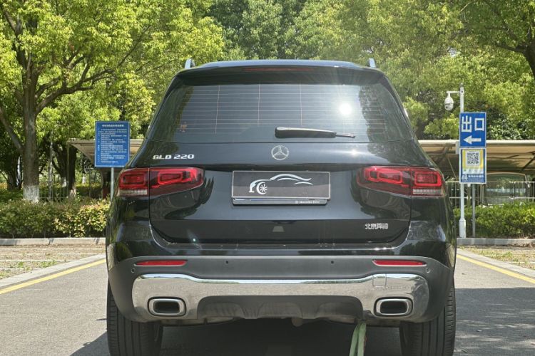 Used Mercedes-Benz GLB 2023 GLB 220 Sport Edition Exterior 3