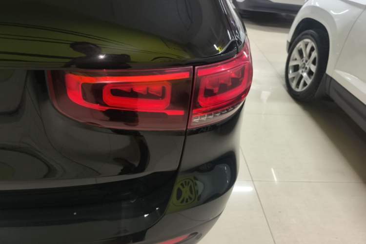 Used Mercedes-Benz GLB 2023 GLB 220 Sport Edition Exterior 3