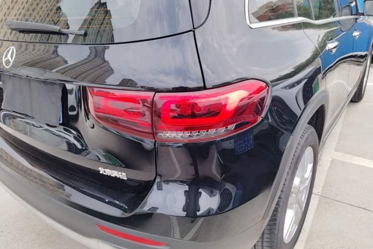 Used Mercedes-Benz GLB 2023 GLB 220 Sport Edition Exterior 3