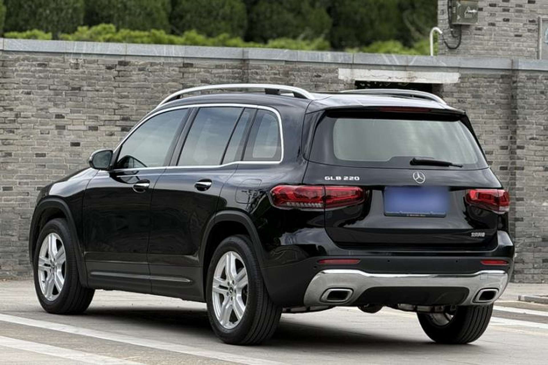 Used Mercedes-Benz GLB 2023 GLB 220 Sport Edition Exterior 3