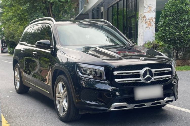 Used Mercedes-Benz GLB 2023 GLB 220 Sport Edition Exterior 4