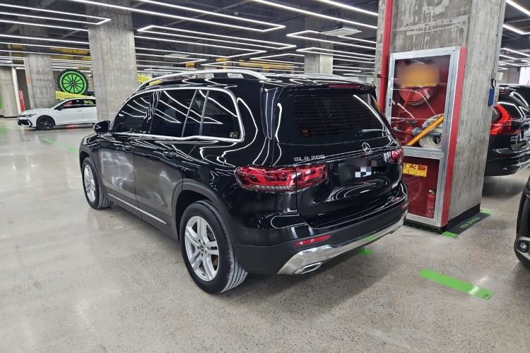 Used Mercedes-Benz GLB 2023 GLB 200 Fashion Model Exterior 4