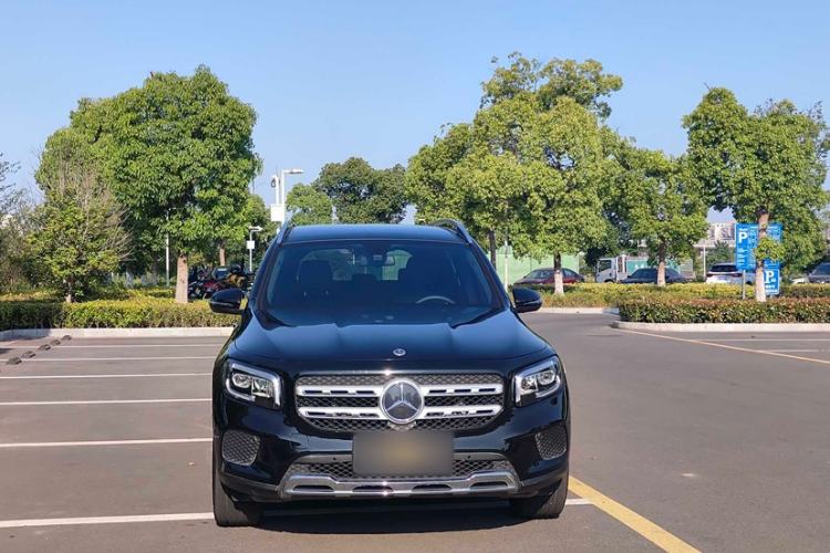 Used Mercedes-Benz GLB 2023 GLB 220 Sport Edition Exterior 4
