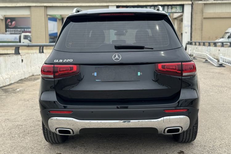 Used Mercedes-Benz GLB 2023 GLB 220 Sport Edition Exterior 5