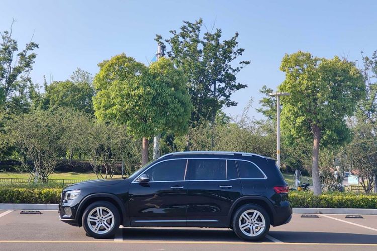 Used Mercedes-Benz GLB 2023 GLB 220 Sport Edition Exterior 5