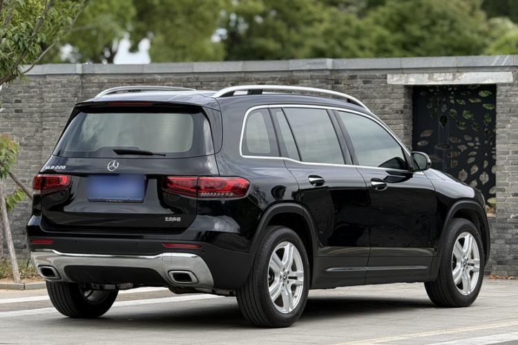 Used Mercedes-Benz GLB 2023 GLB 220 Sport Edition Exterior 7
