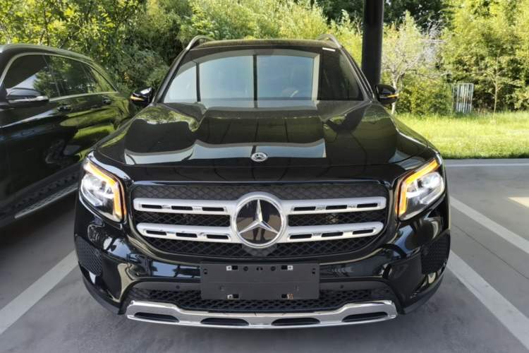Used Mercedes-Benz GLB 2023 GLB 220 Sport Edition Front