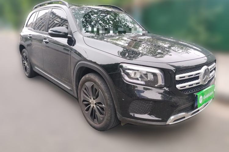 Used Mercedes-Benz GLB 2023 GLB 220 Fashion Model Front Right 45 Deg