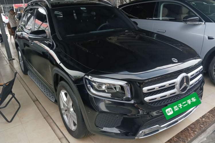 Used Mercedes-Benz GLB 2023 GLB 220 Sport Edition Front Right 45 Deg