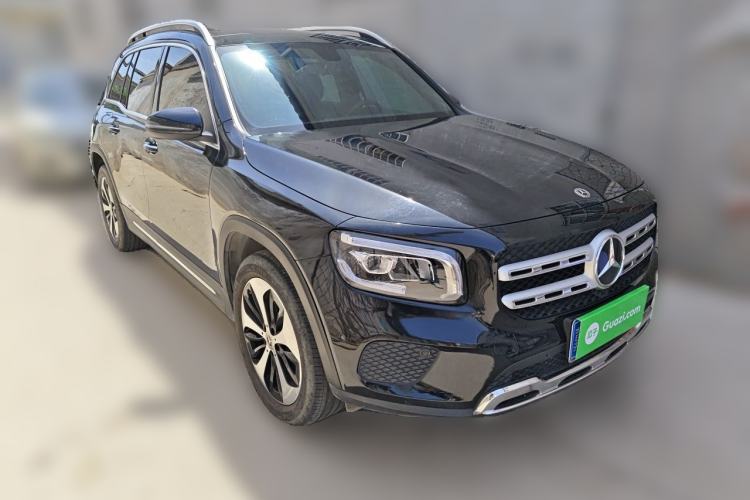 Used Mercedes-Benz GLB 2023 GLB 220 Fashion Model Front Right 45 Deg