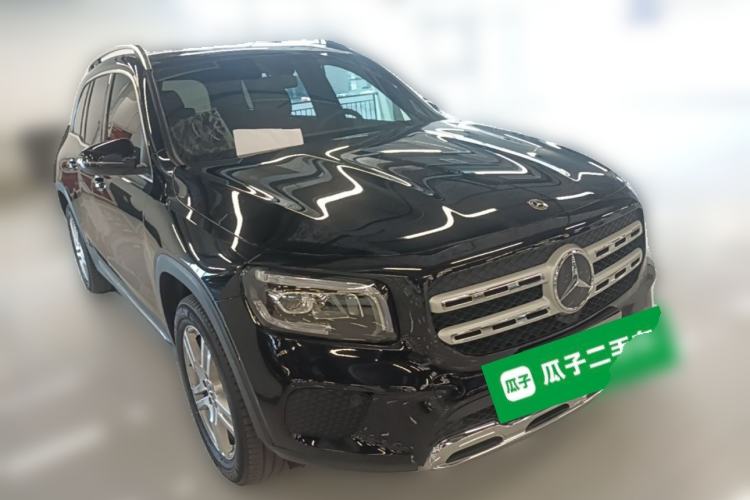 Used Mercedes-Benz GLB 2023 GLB 200 Dynamic Edition Front Right 45 Deg