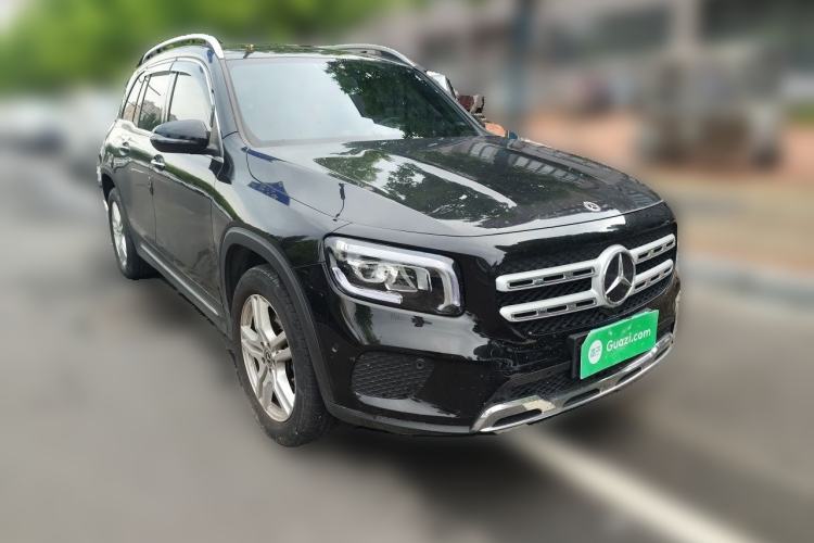 Used Mercedes-Benz GLB 2023 GLB 220 Sport Edition Front Right 45 Deg