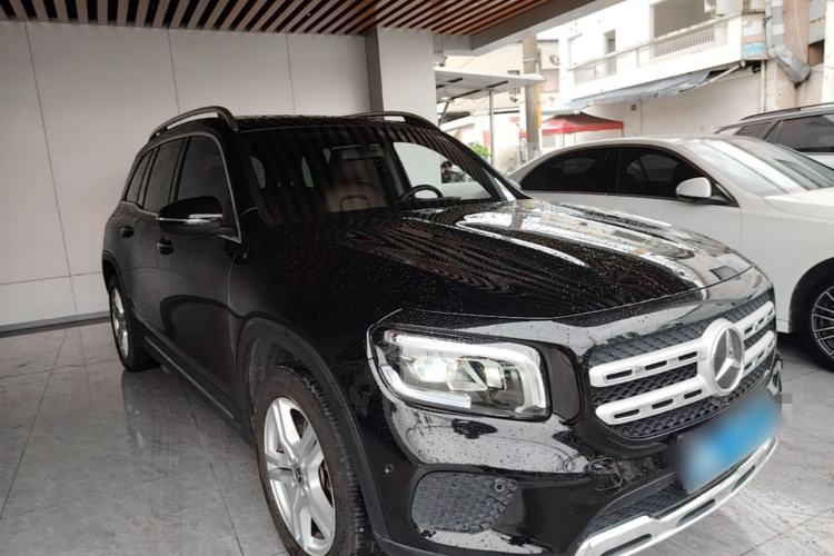 Used Mercedes-Benz GLB 2023 GLB 220 Sport Edition Front Right 45 Deg