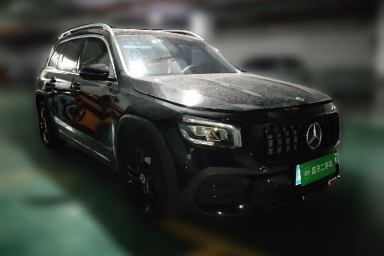 Used Mercedes-Benz GLB 2023 GLB 200 Fashion Model Front Right 45 Deg