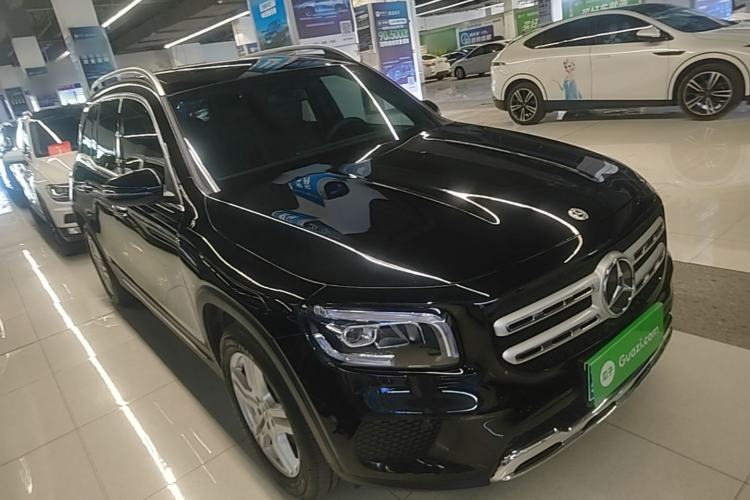 Used Mercedes-Benz GLB 2023 GLB 220 Sport Edition Front Right 45 Deg