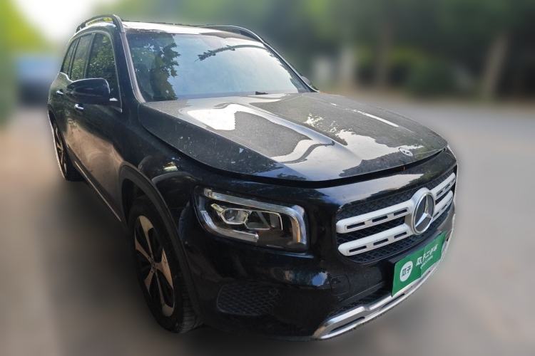 Used Mercedes-Benz GLB 2023 GLB 220 Fashion Model Front Right 45 Deg
