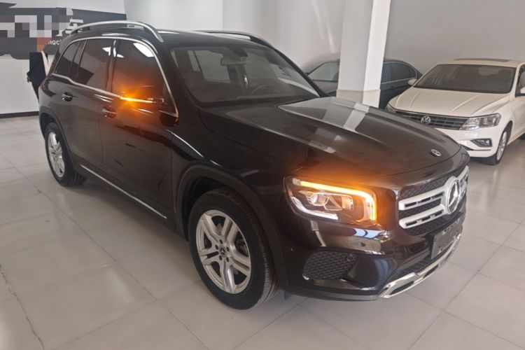 Used Mercedes-Benz GLB 2023 GLB 220 Sport Edition Front Right 45 Deg
