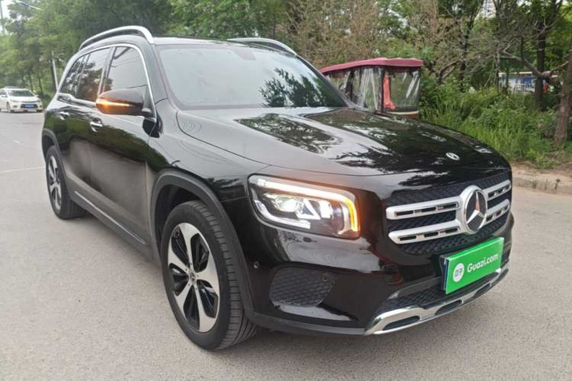 Used Mercedes-Benz GLB 2023 GLB 220 Fashion Model Front Right 45 Deg