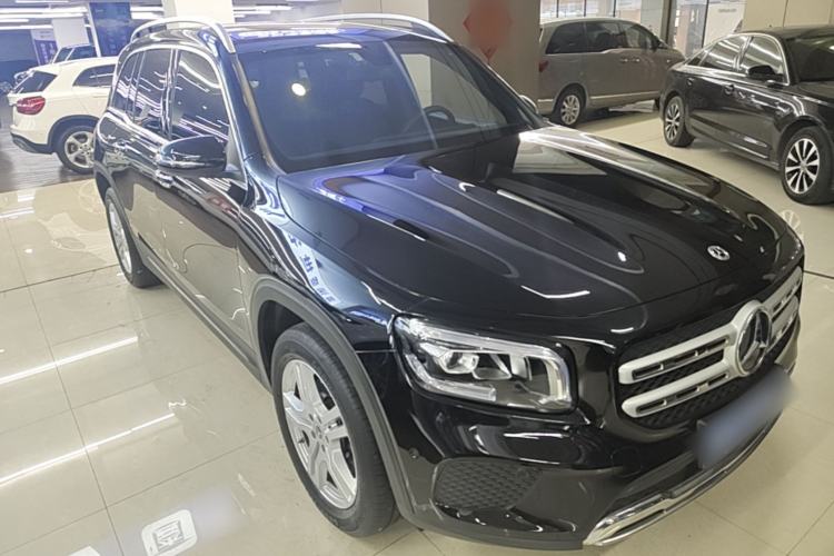 Used Mercedes-Benz GLB 2023 GLB 220 Sport Edition Front Right 45 Deg