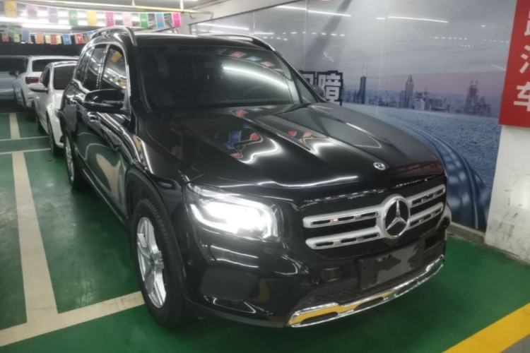 Used Mercedes-Benz GLB 2023 GLB 220 Sport Edition Front Right 45 Deg