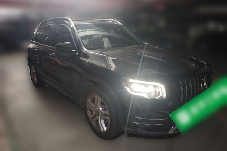 Used Mercedes-Benz GLB 2023 GLB 220 Sport Edition Front Right 45 Deg