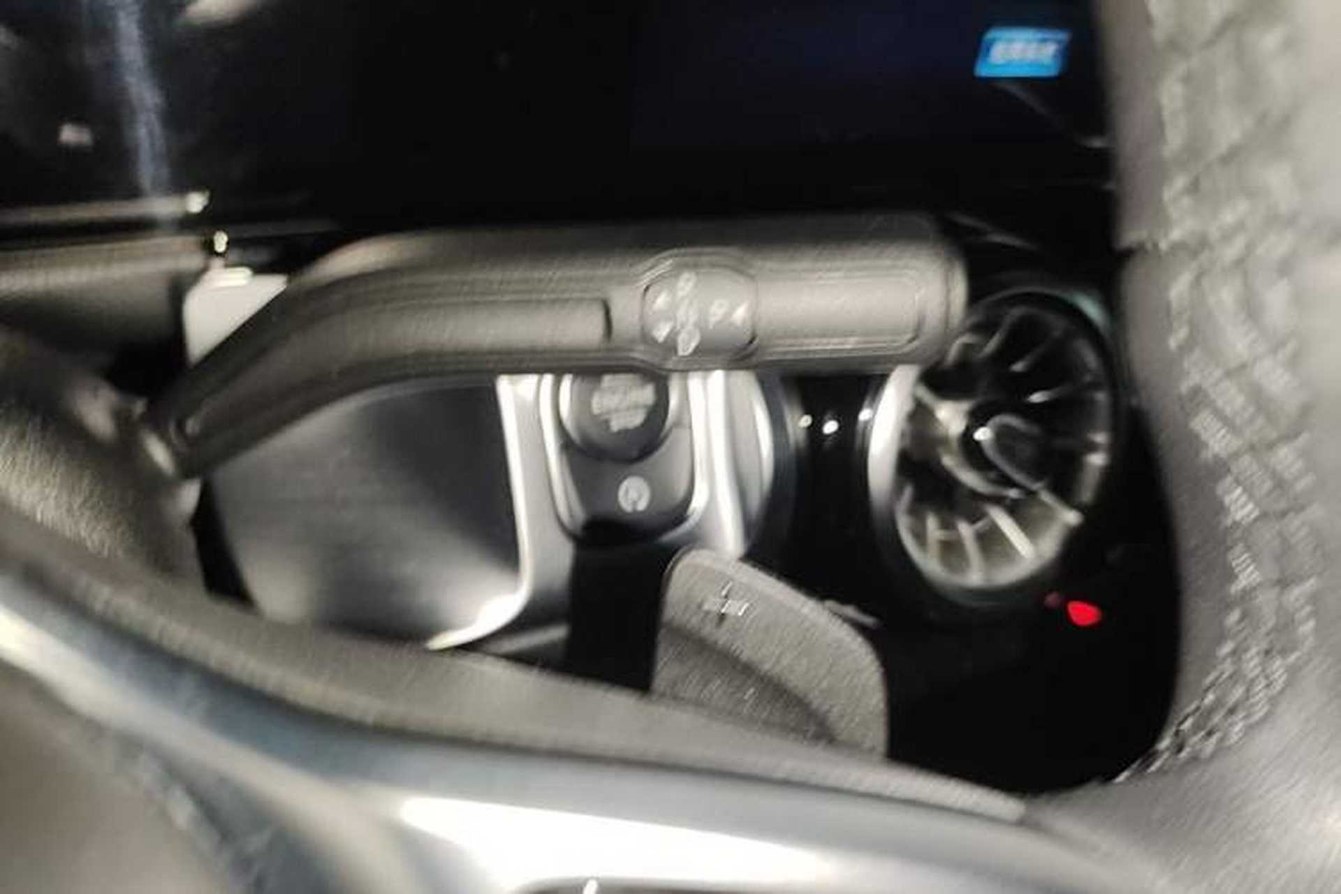 Used Mercedes-Benz GLB 2023 GLB 220 Fashion Model Gear Lever