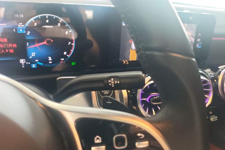 Used Mercedes-Benz GLB 2023 GLB 220 Sport Edition Gear Lever