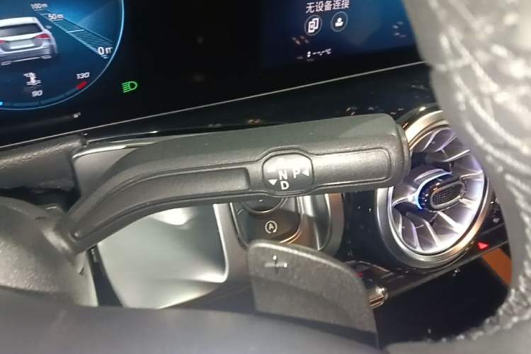 Used Mercedes-Benz GLB 2023 GLB 220 Fashion Model Gear Lever