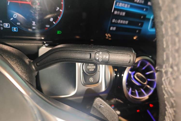 Used Mercedes-Benz GLB 2023 GLB 220 Sport Edition Gear Lever
