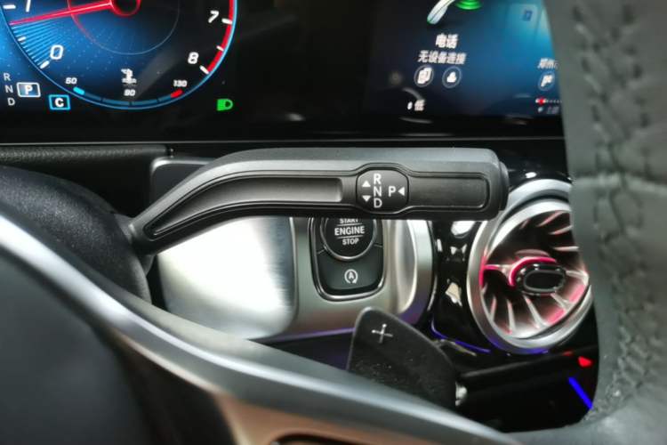 Used Mercedes-Benz GLB 2023 GLB 220 Sport Edition Gear Lever