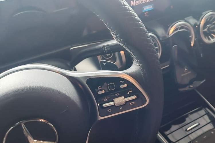Used Mercedes-Benz GLB 2023 GLB 220 Fashion Model Gear Lever