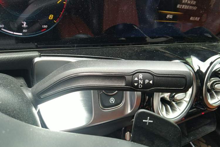 Used Mercedes-Benz GLB 2023 GLB 220 Fashion Model Gear Lever