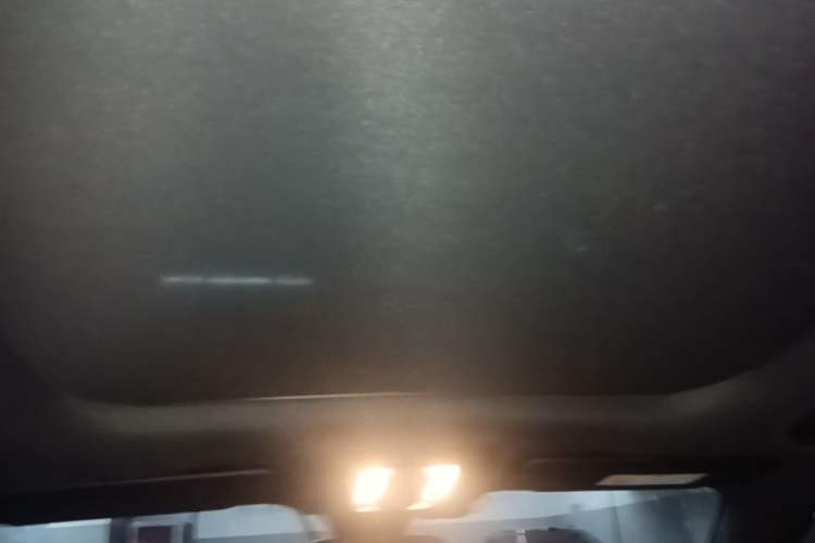 Used Mercedes-Benz GLB 2023 GLB 200 Dynamic Edition Headliner