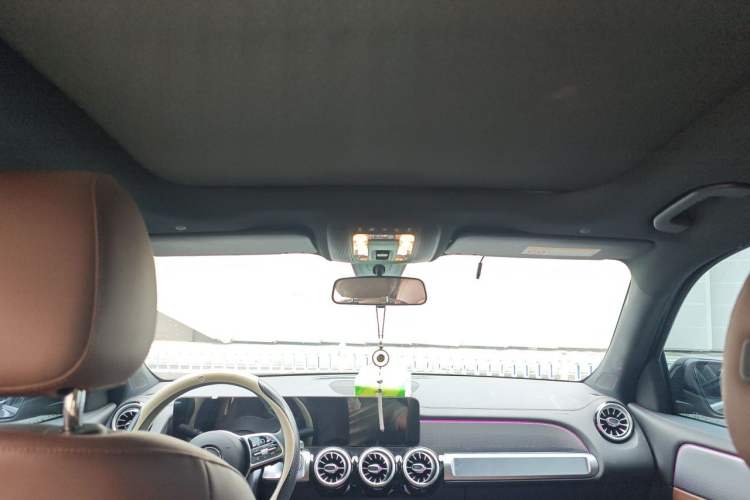 Used Mercedes-Benz GLB 2023 GLB 200 Fashion Model Headliner