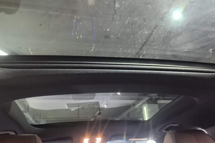 Used Mercedes-Benz GLB 2023 GLB 220 Fashion Model Headliner