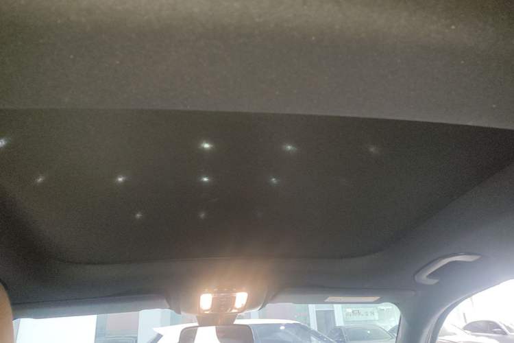 Used Mercedes-Benz GLB 2023 GLB 200 Dynamic Edition Headliner