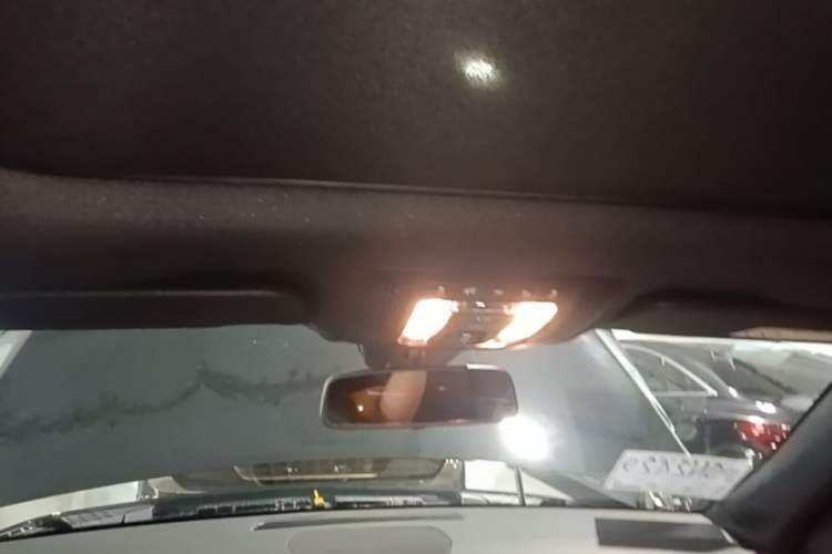 Used Mercedes-Benz GLB 2023 GLB 220 Fashion Model Headliner