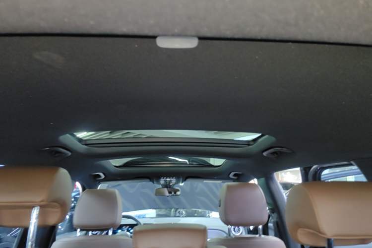 Used Mercedes-Benz GLB 2023 GLB 200 Fashion Model Headliner