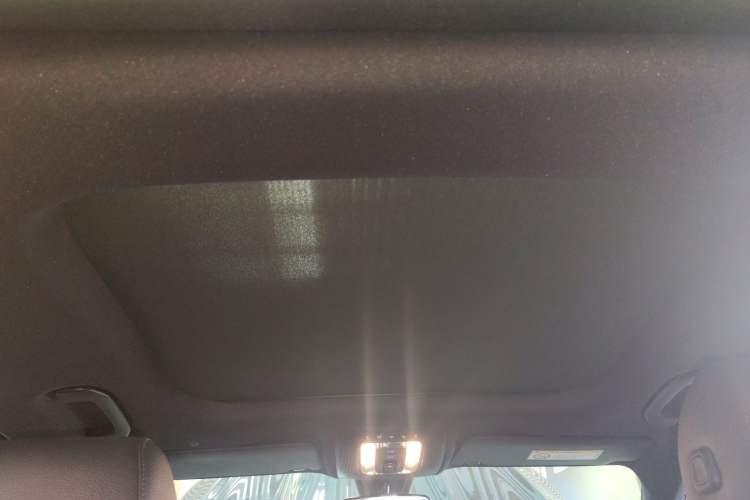 Used Mercedes-Benz GLB 2023 GLB 220 Sport Edition Headliner