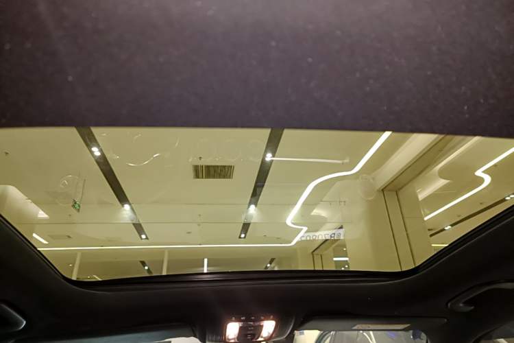 Used Mercedes-Benz GLB 2023 GLB 220 Fashion Model Headliner