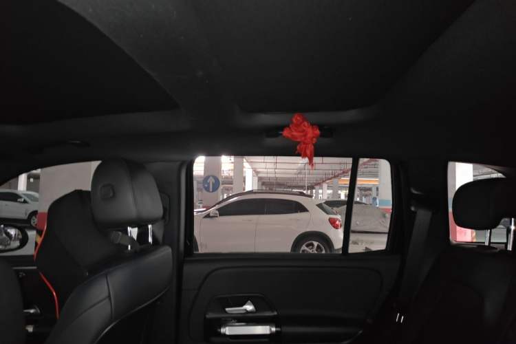 Used Mercedes-Benz GLB 2023 GLB 220 Sport Edition Headliner