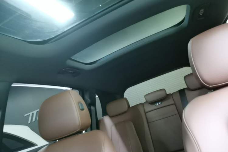 Used Mercedes-Benz GLB 2023 GLB 220 Sport Edition Headliner
