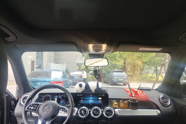 Used Mercedes-Benz GLB 2023 GLB 220 Sport Edition Headliner