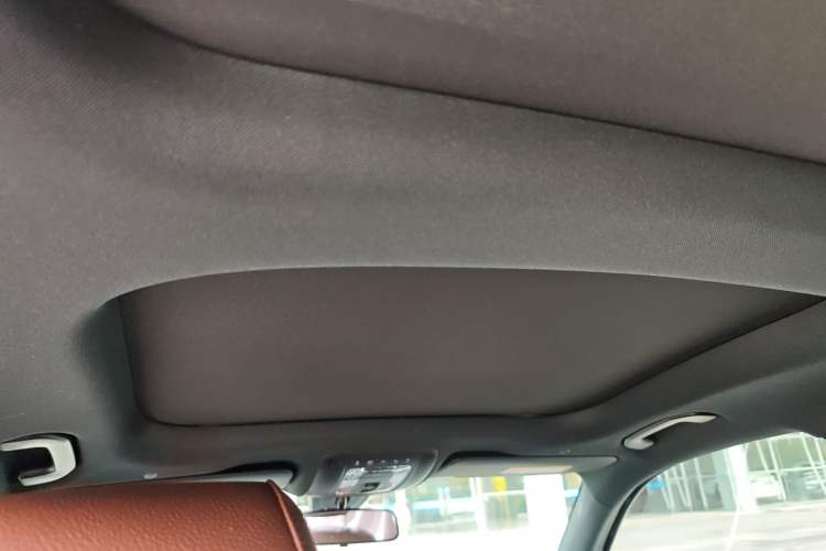 Used Mercedes-Benz GLB 2023 GLB 220 Fashion Model Headliner