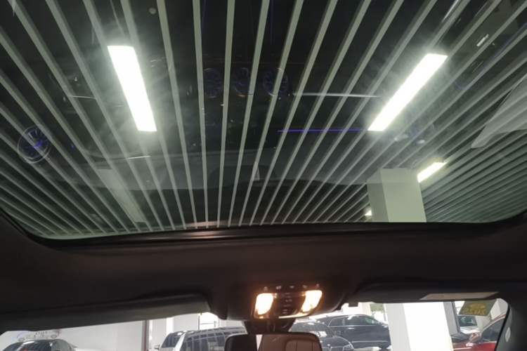Used Mercedes-Benz GLB 2023 GLB 220 Fashion Model Headliner