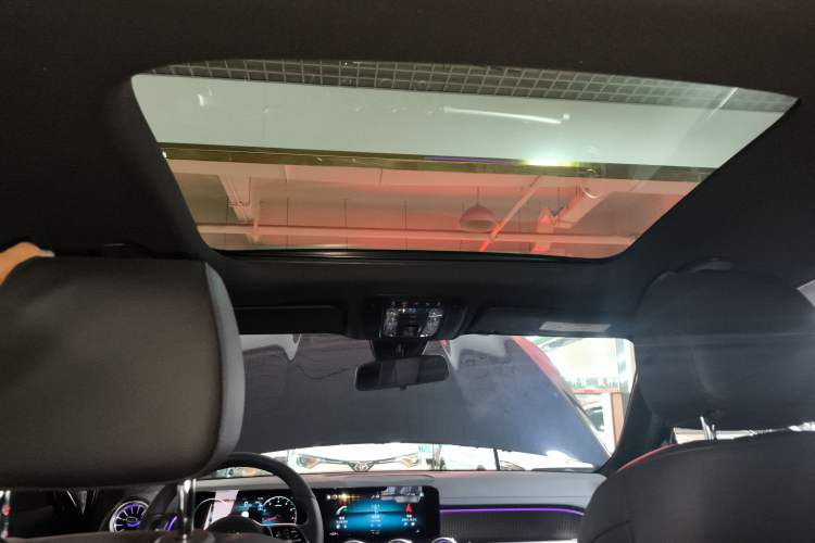 Used Mercedes-Benz GLB 2023 GLB 220 Sport Edition Headliner