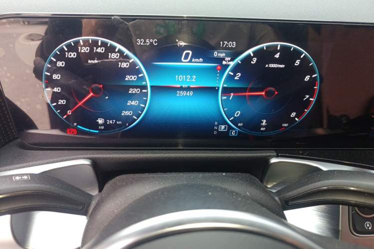 Used Mercedes-Benz GLB 2023 GLB 220 Sport Edition Instrument Cluster