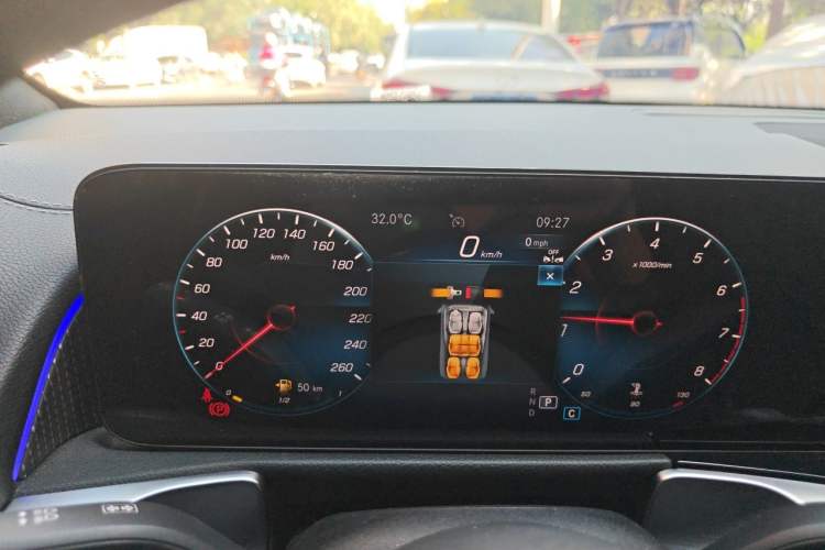 Used Mercedes-Benz GLB 2023 GLB 220 Fashion Model Instrument Cluster